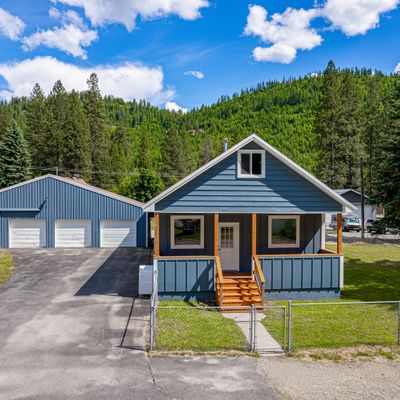 40 Main Ave, Wallace, ID 83873