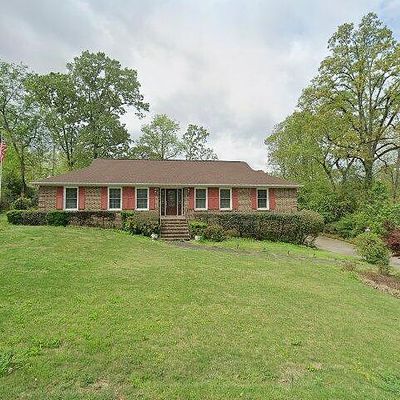 3336 Chartwell Rd, Hoover, AL 35226