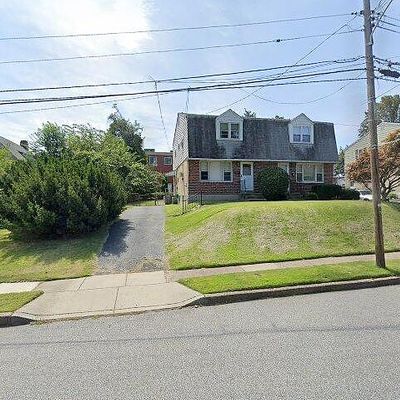 3406 Oak Ln, Brookhaven, PA 19015