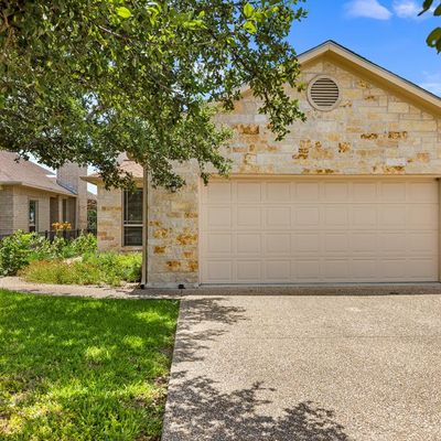 449 Summit Cir, Fredericksburg, TX 78624