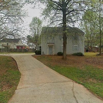 4713 Victoria Dr, Flowery Branch, GA 30542