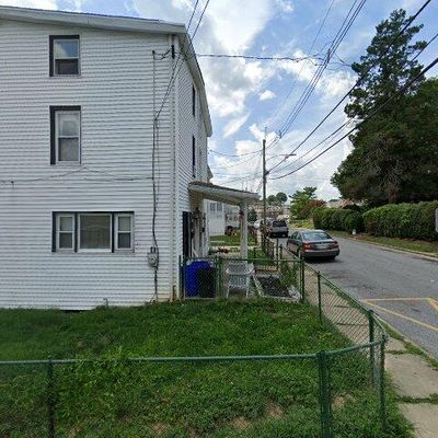 48 Sycamore Ave, Clifton Heights, PA 19018