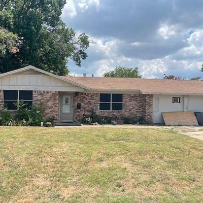 4824 Madella St, Haltom City, TX 76117