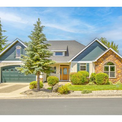 491 Fairway Estates Dr, Sutherlin, OR 97479