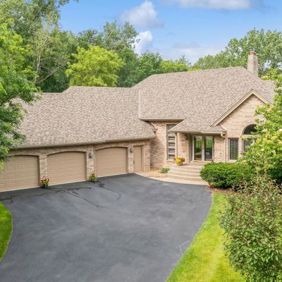 4932 Woodhurst Ln, Minnetonka, MN 55345