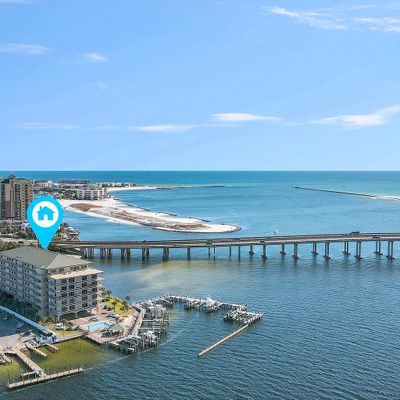 5 Calhoun Ave #202, Destin, FL 32541