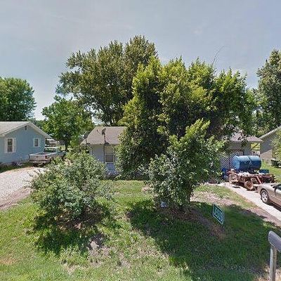 507 S Ross St, Versailles, MO 65084