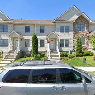 51 Sanz Town Rd, Lakewood, NJ 08701