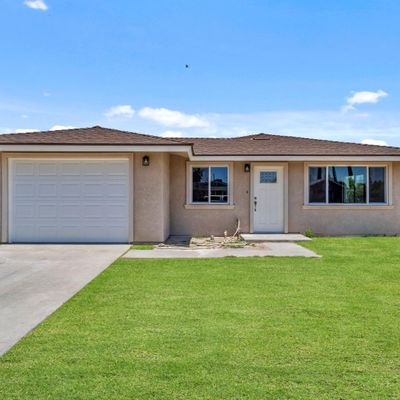 421 Millview Dr, Madera, CA 93638