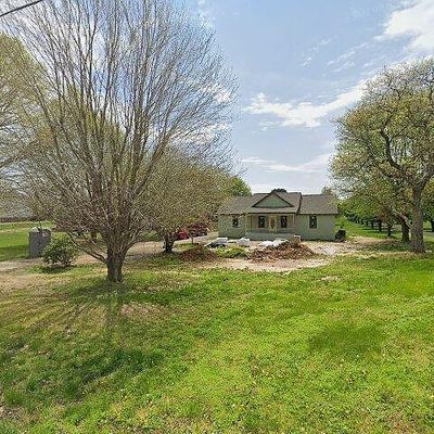 422 Denning Ford Rd, Portland, TN 37148