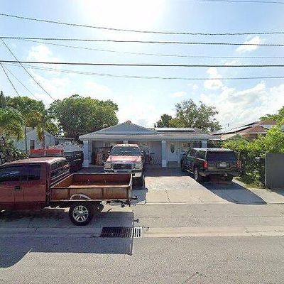 4288 E 10 Th Ave, Hialeah, FL 33013