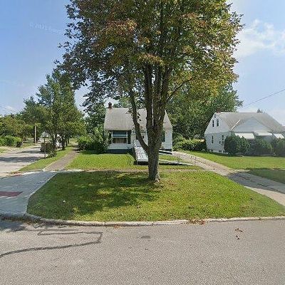 4347 Wyatt Rd, Cleveland, OH 44128