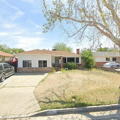 44514 Lowtree Ave, Lancaster, CA 93534