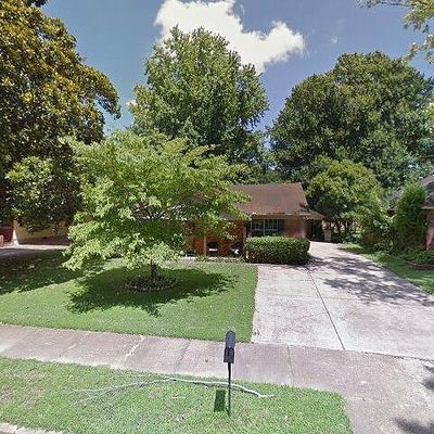 580 N Oak Grove Rd, Memphis, TN 38120