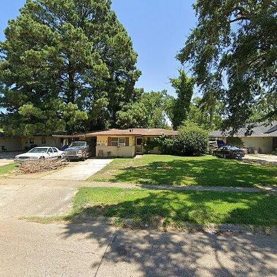 5843 W Canal Blvd, Shreveport, LA 71108