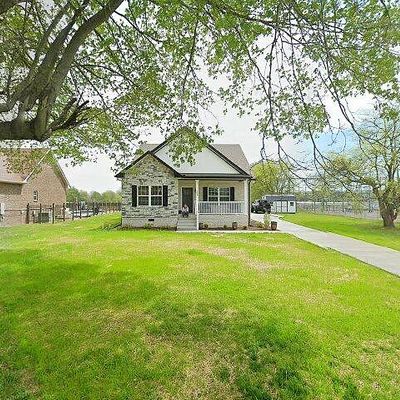 589 Portland Blvd, Portland, TN 37148