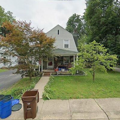 62 Price Ave, Lansdowne, PA 19050