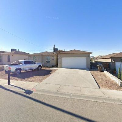 513 El Cerro Dr, Sunland Park, NM 88063