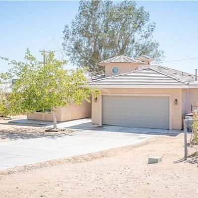 5439 Encelia Dr, Twentynine Palms, CA 92277