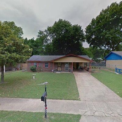 5565 Winterwood Dr, Horn Lake, MS 38637