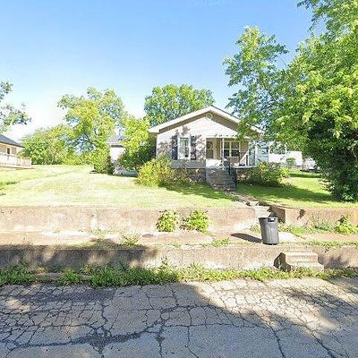 704 Ethel Ave, Park Hills, MO 63601