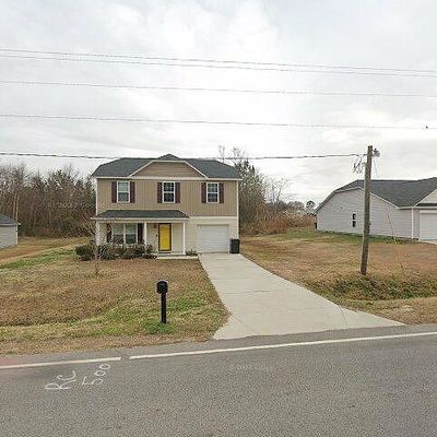 704 N Saratoga St, Stantonsburg, NC 27883