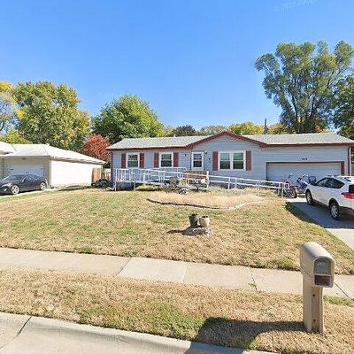 705 Vernon Ave, Bellevue, NE 68005