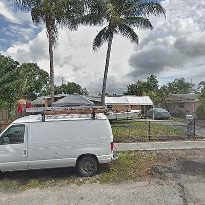 7161 Scott St, Hollywood, FL 33024