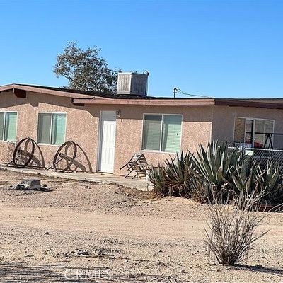 71688 Macrae Rd, 29 Palms, CA 92277