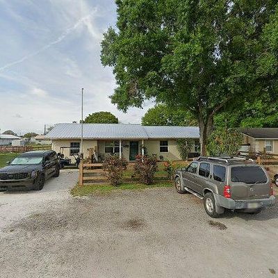 737 Nw 21 St Ln, Okeechobee, FL 34972