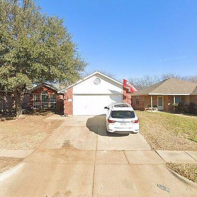 749 Dema Ln, Burleson, TX 76028