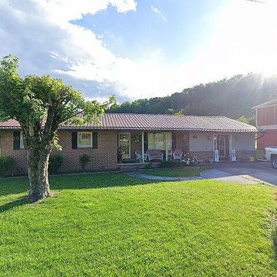 75 Hibiscus Ct, Prestonsburg, KY 41653