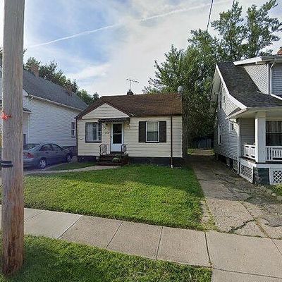 7718 Maryland Ave, Cleveland, OH 44105