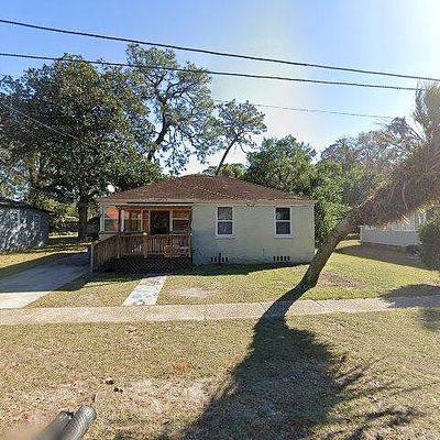 8005 Paul Jones Dr, Jacksonville, FL 32208