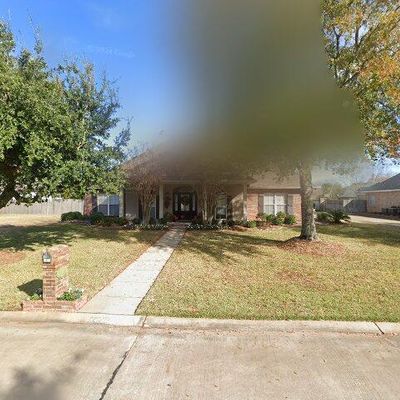 6425 Tennyson Oaks Ln, Alexandria, LA 71301