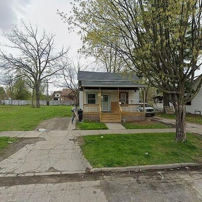 643 S 10 Th St, Saginaw, MI 48601