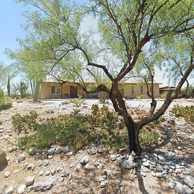 6462 E Calle De Amigos, Tucson, AZ 85750