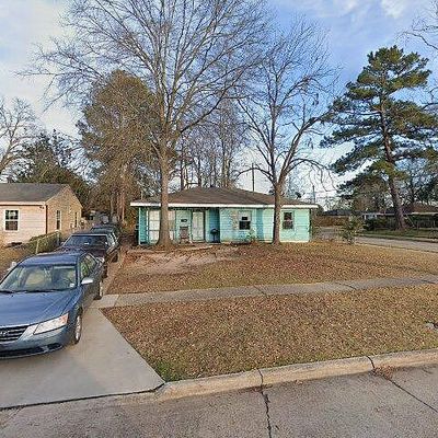 6653 Burke St, Shreveport, LA 71108