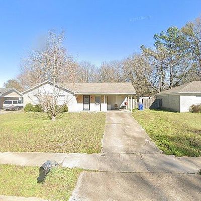 6910 Camelot Rd, Horn Lake, MS 38637