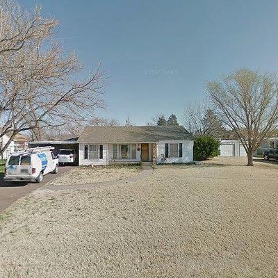 904 W 9 Th St, Quanah, TX 79252