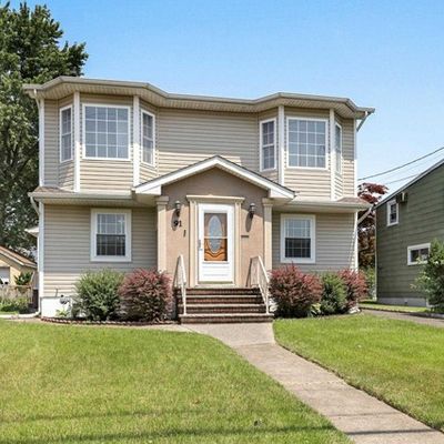 91 Tuella Ave, Elmwood Park, NJ 07407