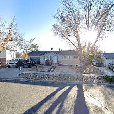 926 Potter Dr, Colorado Springs, CO 80909