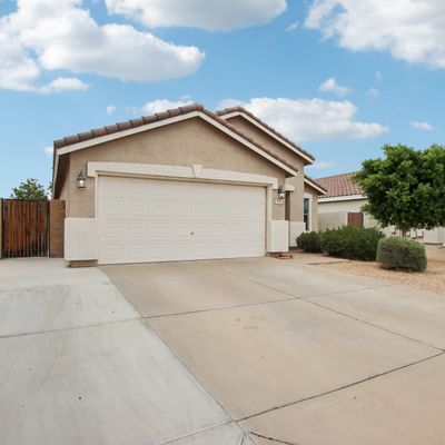 978 E Saratoga St, Gilbert, AZ 85296