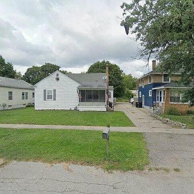 825 Roger St Nw, Grand Rapids, MI 49544