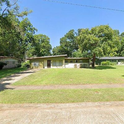 8520 Edgewood Pl, Shreveport, LA 71108