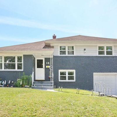 10 16 Th Ave, Elmwood Park, NJ 07407