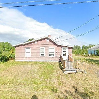 100 Forest Ave, Fort Fairfield, ME 04742