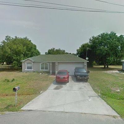 1011 Eiffel Ln, Kissimmee, FL 34759