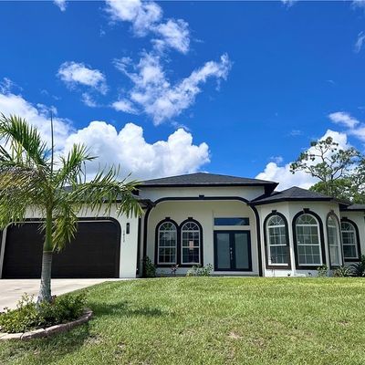 1013 Alfreda Ave, Lehigh Acres, FL 33971