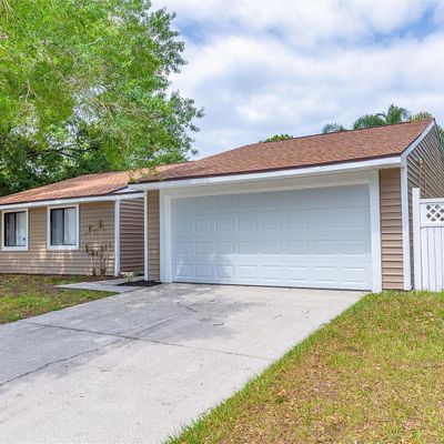 102 Shoreview Ln, Oldsmar, FL 34677